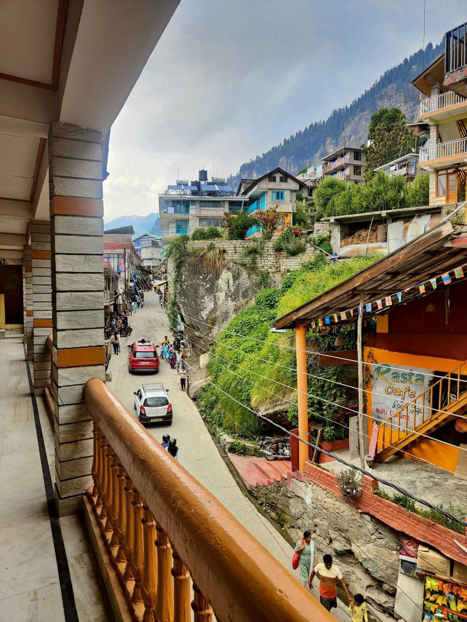 Hotel Arohi Vashist Exterior photo